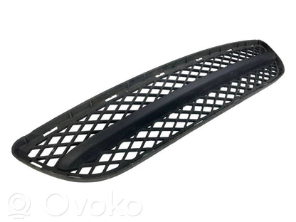 Lower grille (three-piece)
