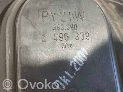 Задний фонарь в кузове