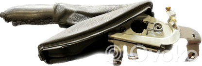 Механизм ручного тормоза (внутри)