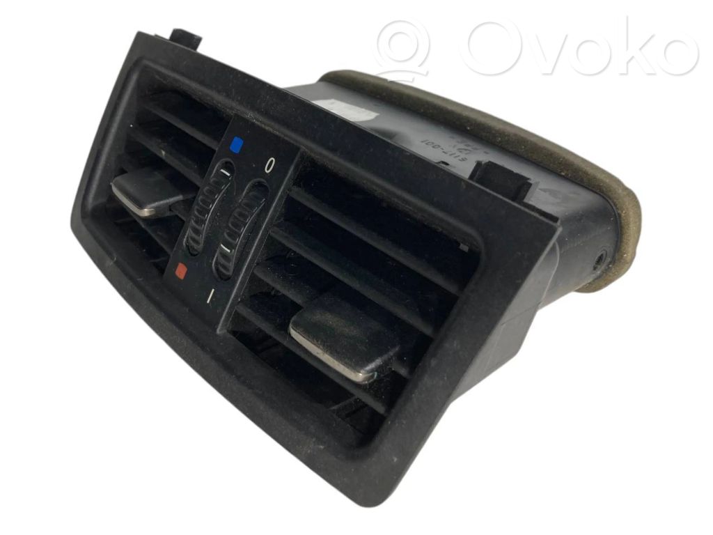 Aizmugurējā gaisa - ventilācijas reste