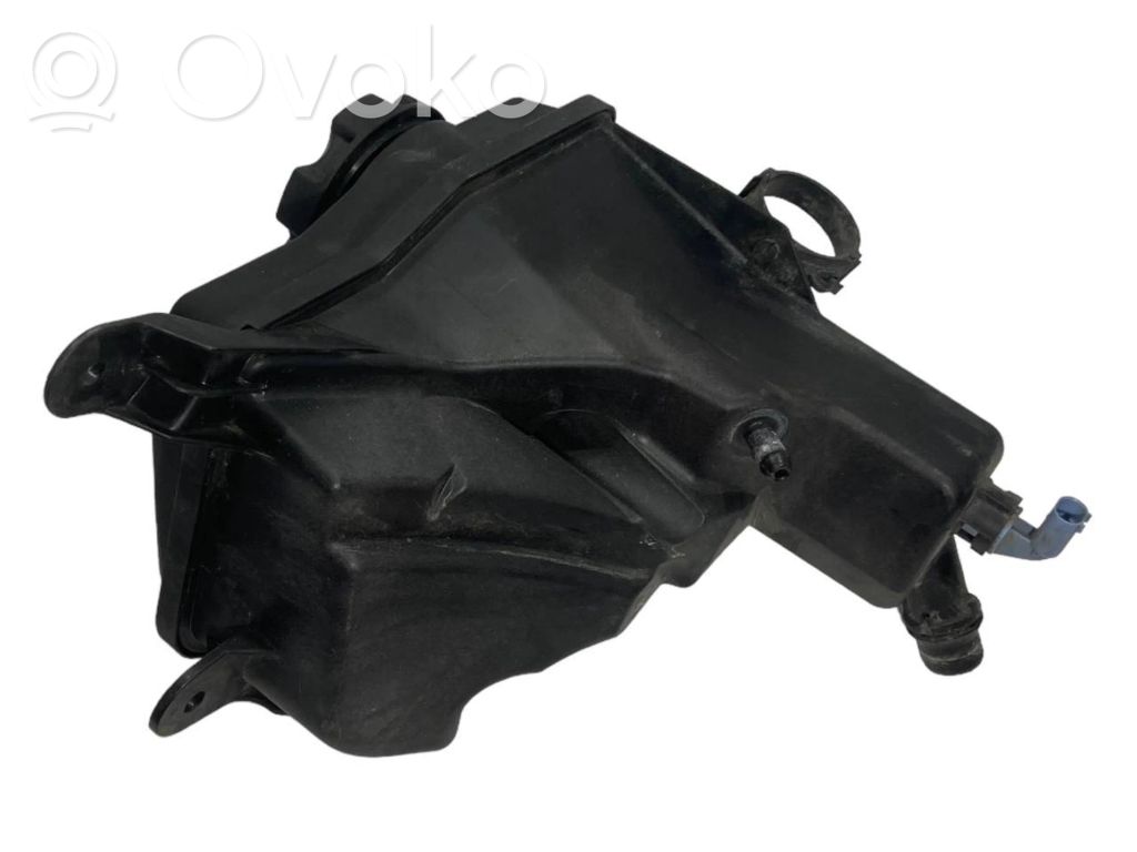 Coolant expansion tank