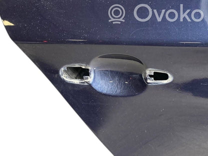 Aizmugurējās durvis