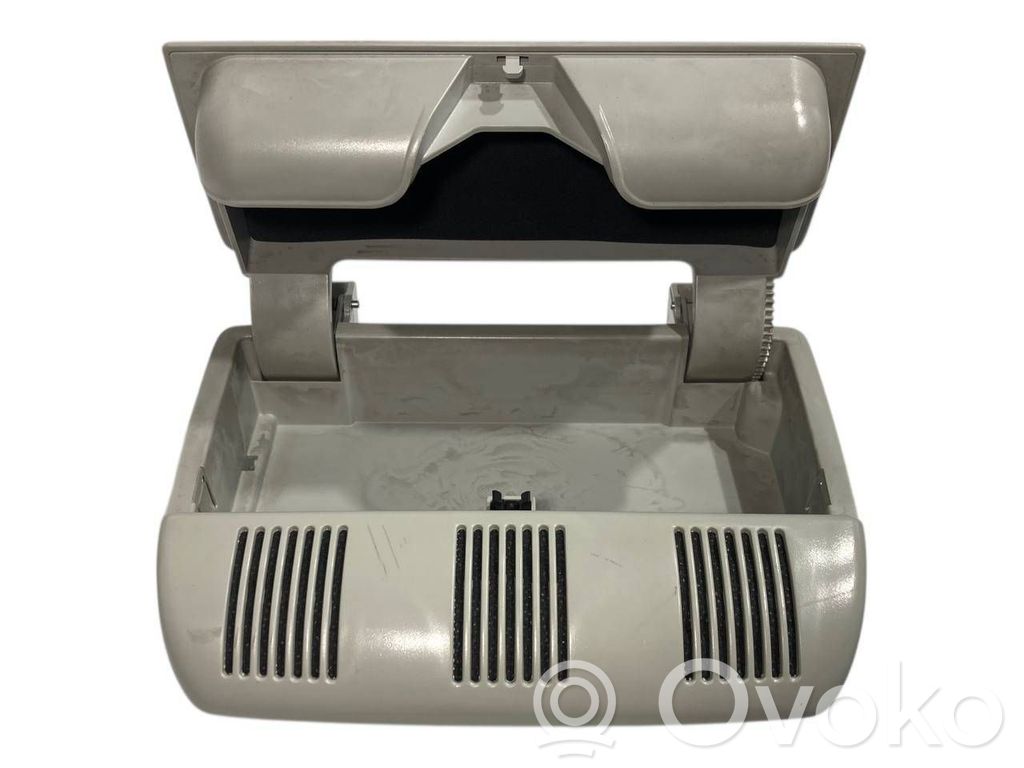 Saulesbriļļu glabāšanas kaste