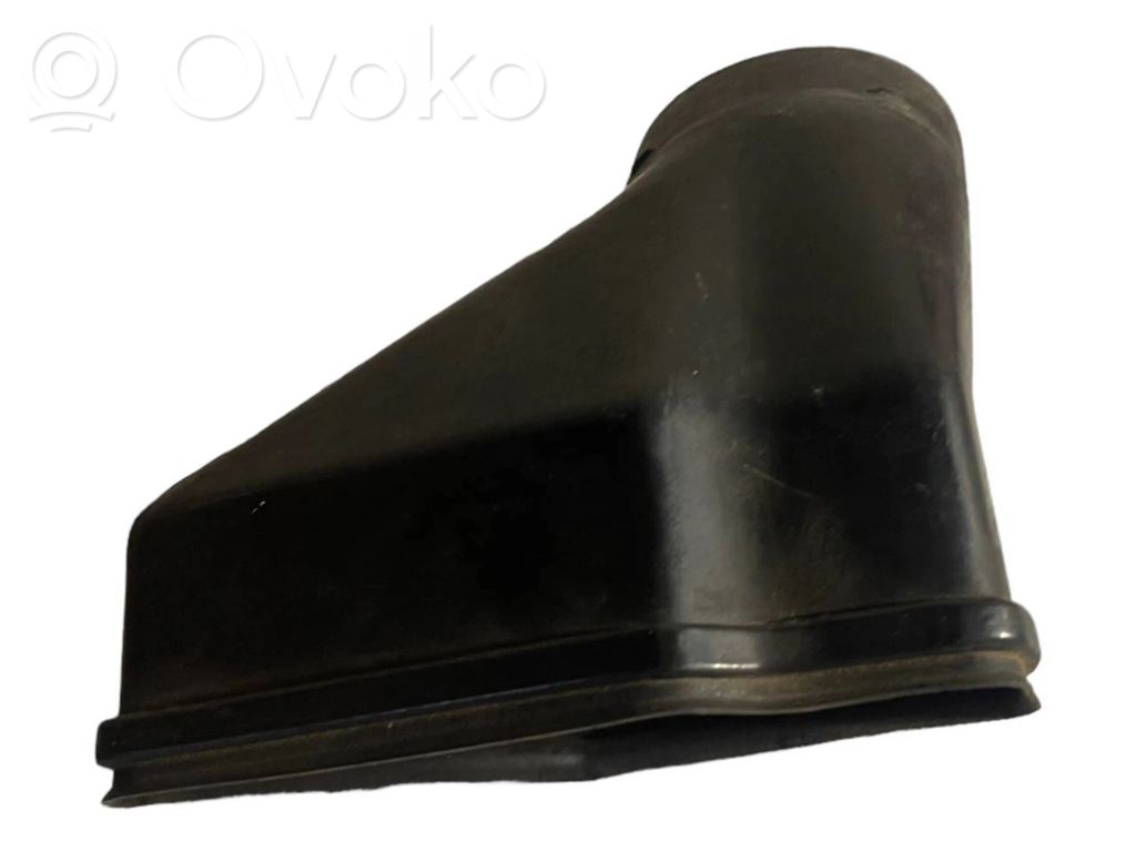 Air intake duct details