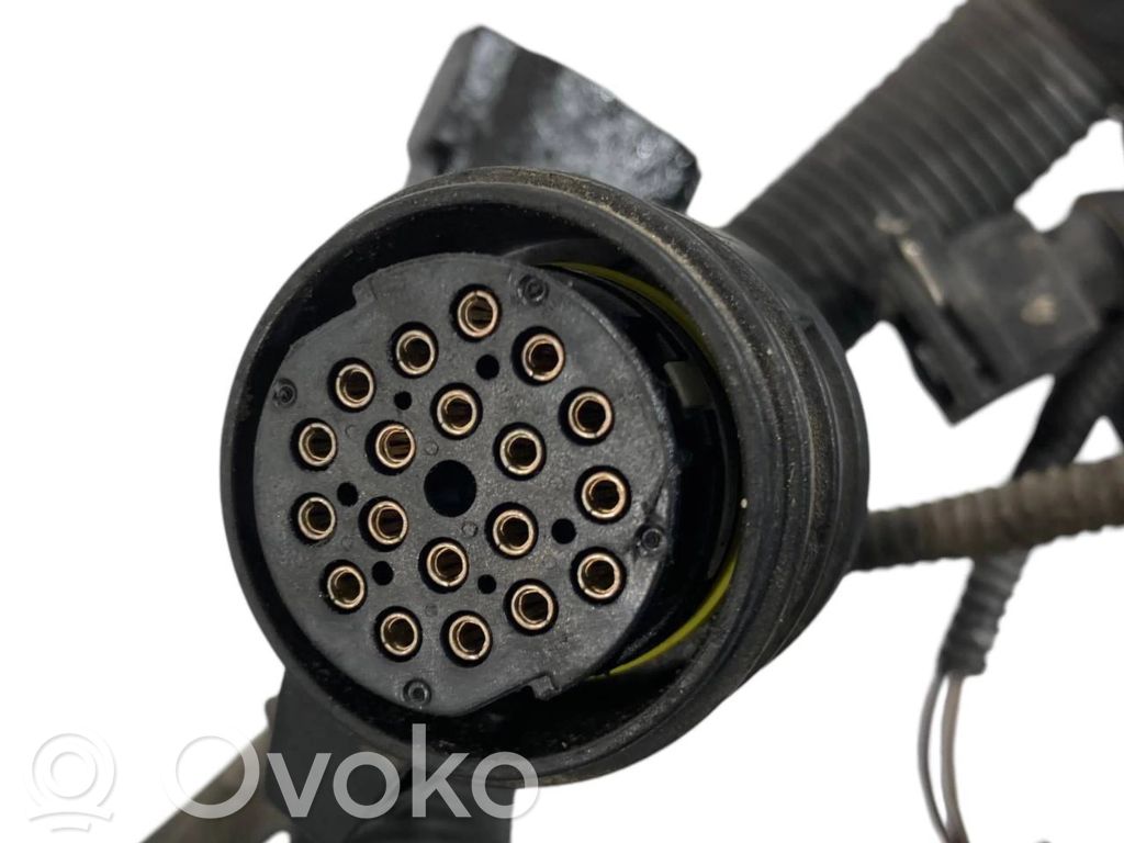 Dzinēja vadu instalācija