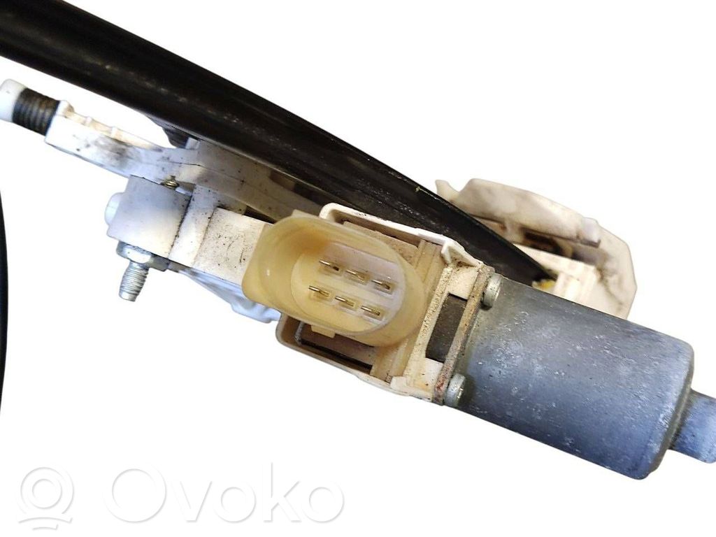 Priekšpusē elektriskā loga pacelšanas mehānisma komplekts