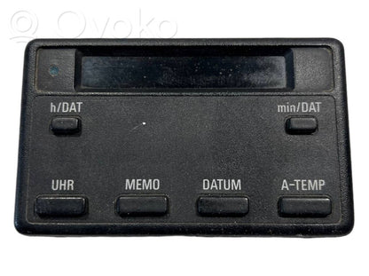 Ekrāns / displejs / mazais ekrāns