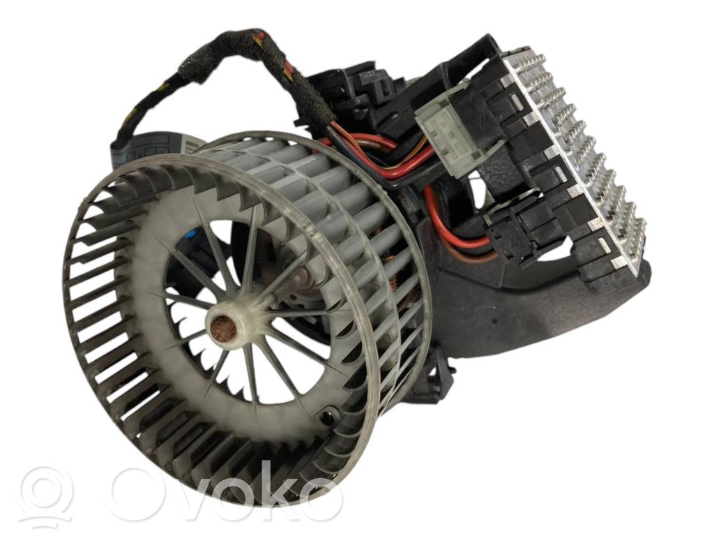 Mazā radiatora ventilators