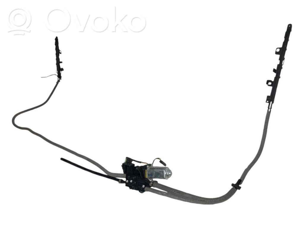 Aizmugurējā pārsega pievilcējs