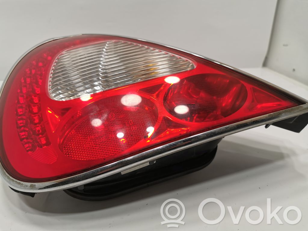 Taillight in the body