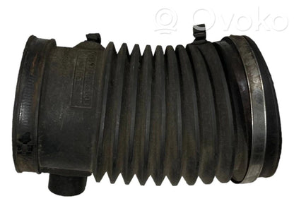 Šļūtene (-es) / caurule (-es)