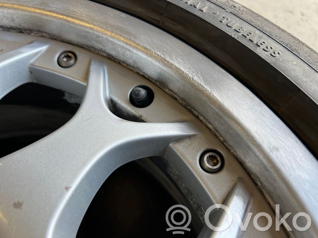 R 17 rezerves ritenis