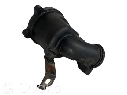 Cita veida dzinēja nodalījuma detaļa