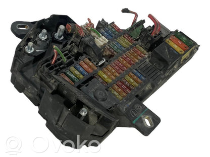 Fuse block
