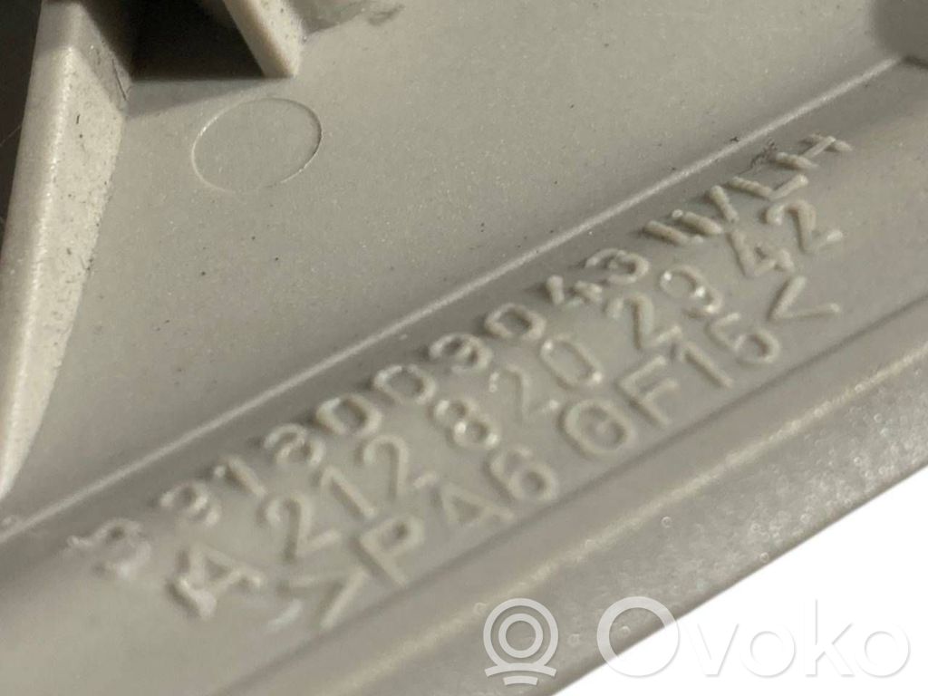 Elektrisks aizmugurējā loga aizkars