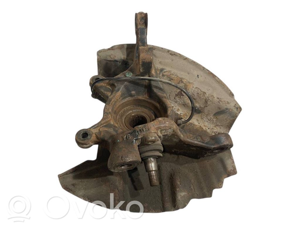 Priekšējā riteņa rumbas vārpstas šarnīrs (stupica, capfa)