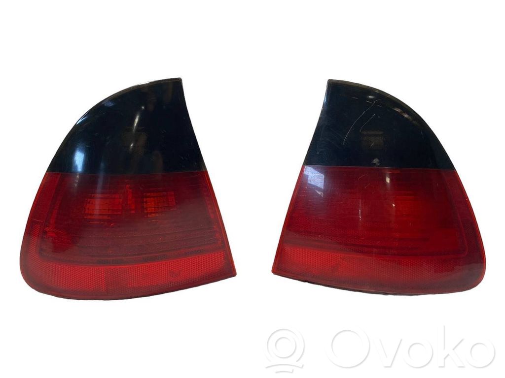 Aizmugurējo lukturu komplekts