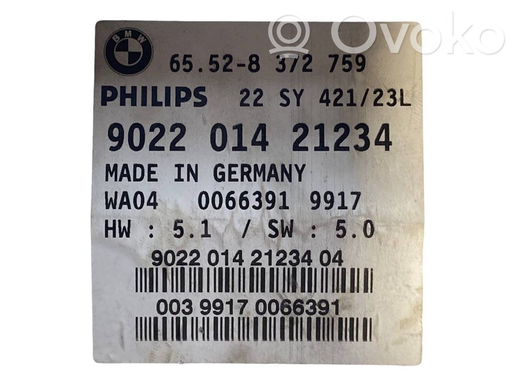 Radio / CD/DVD atskaņotājs / navigācija