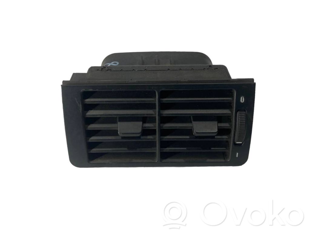 Aizmugurējā gaisa - ventilācijas reste