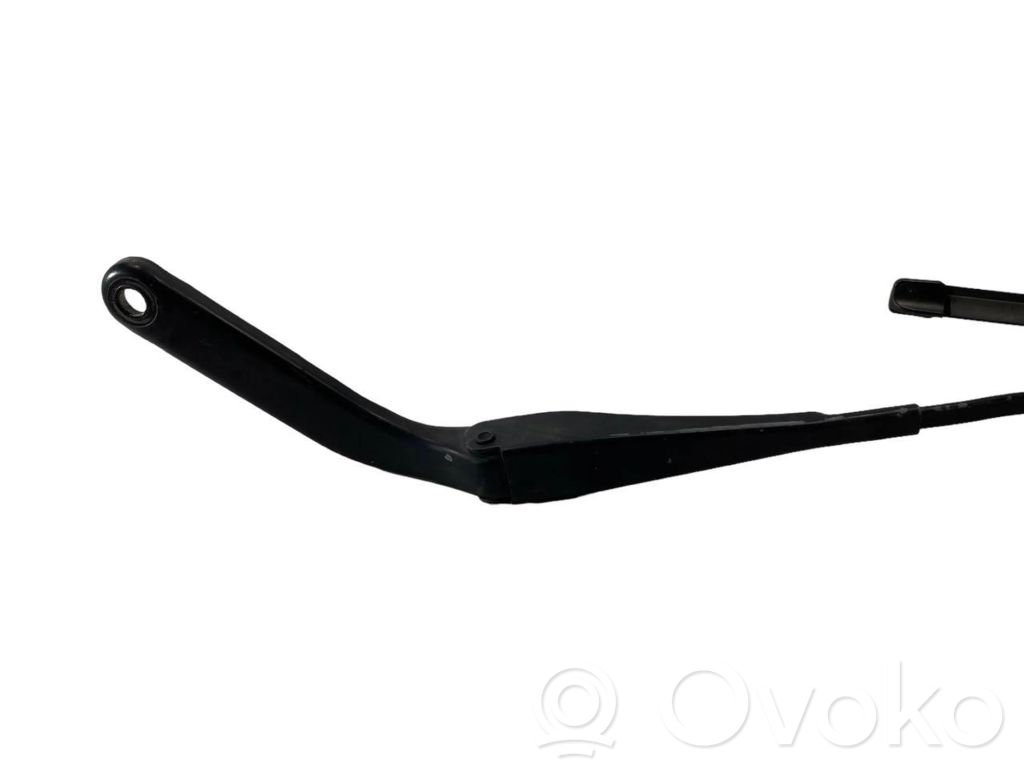 Windshield wiper
