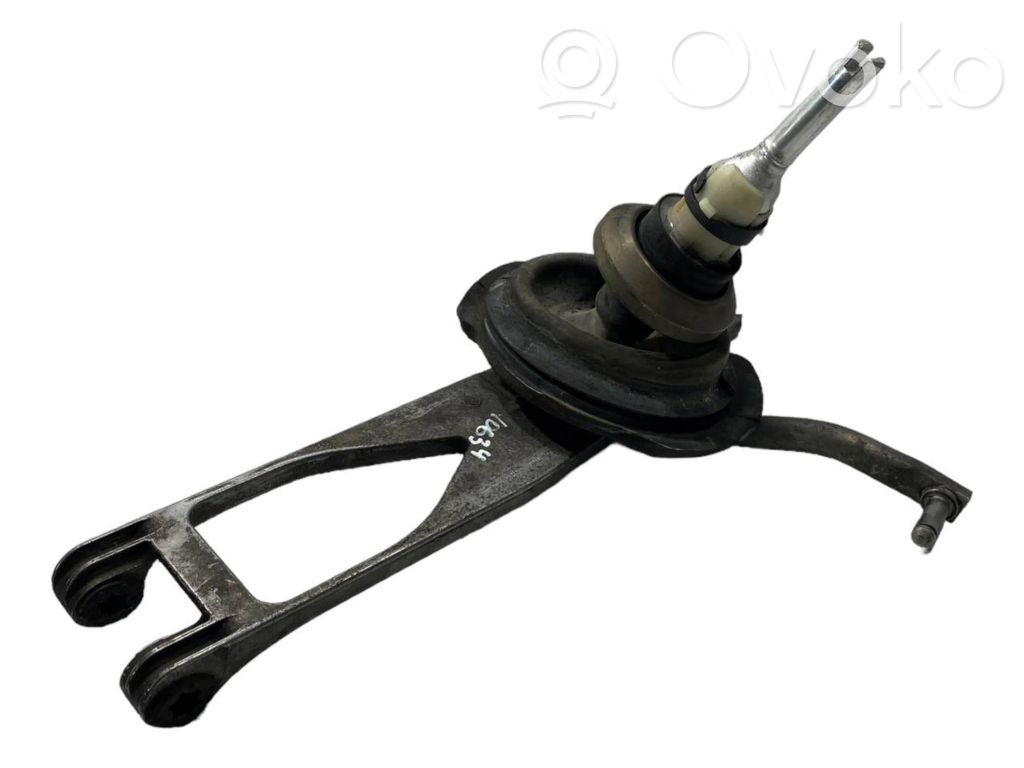 Switching mechanism (sliding mechanism)