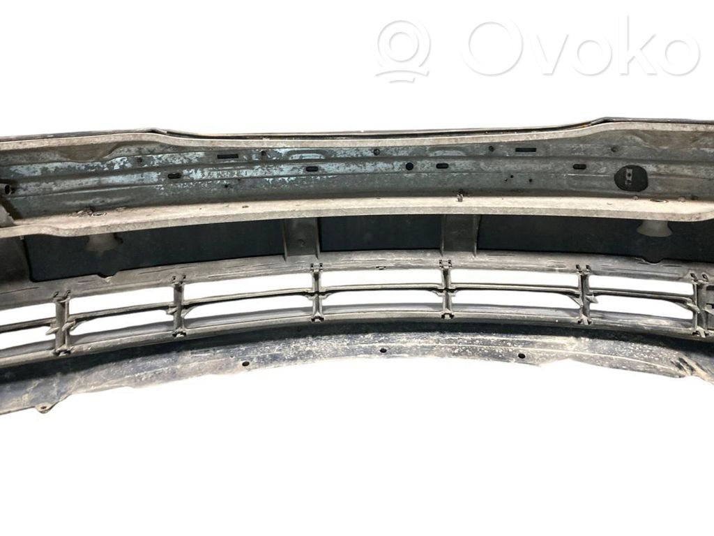 Priekšējais bamperis