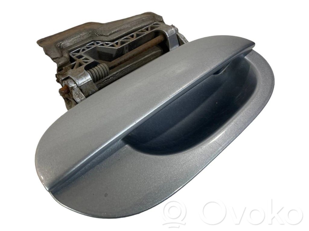 External opening handle