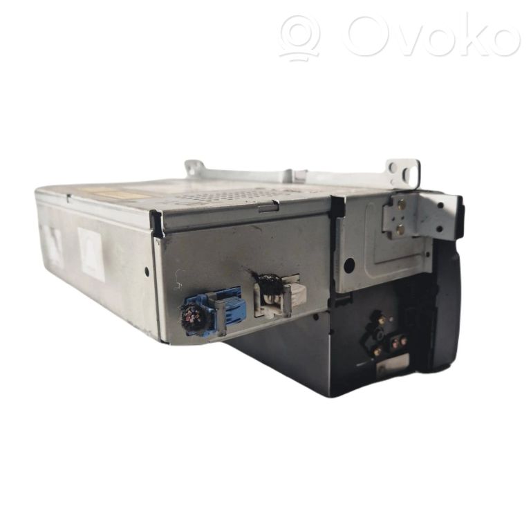 Радио / CD/DVD-плеер / навигация