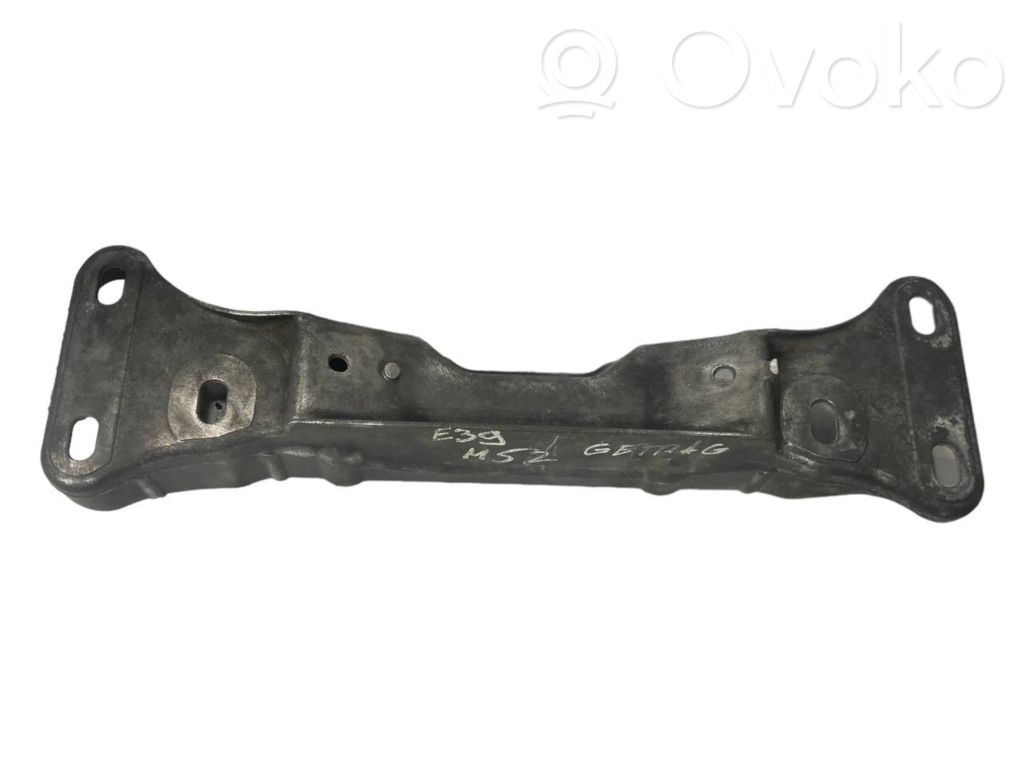 Pārnesumkārbas stiprinājuma kronšteins