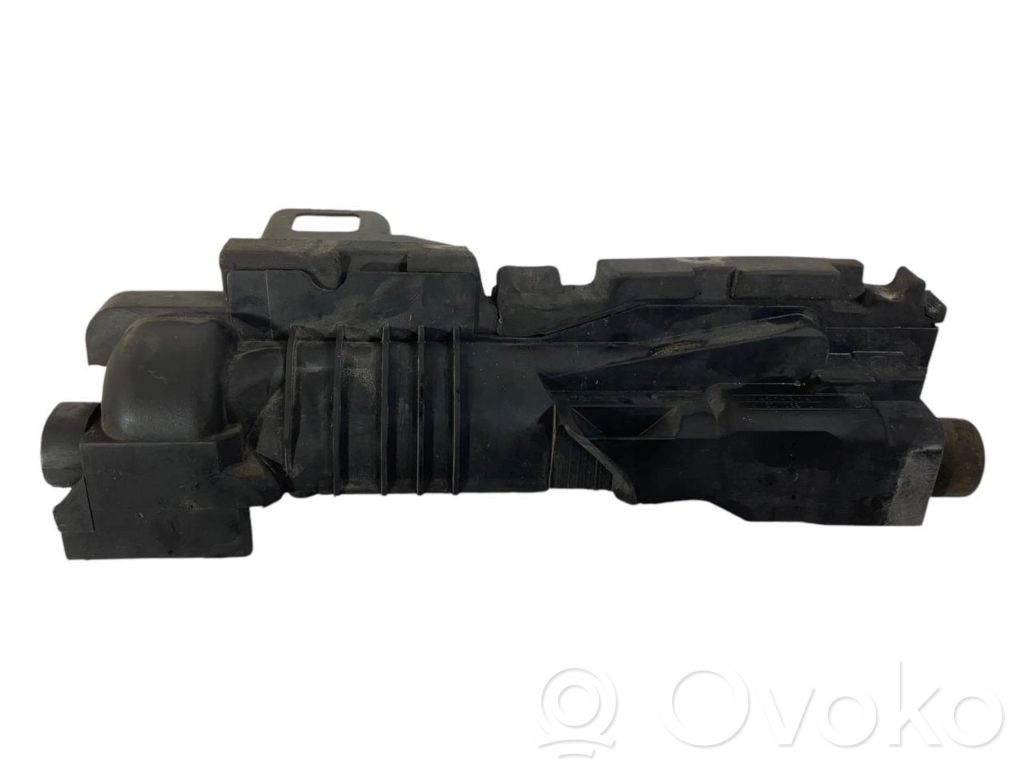 Держатель/кронштейн радиатора(ов)