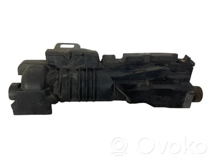 Держатель/кронштейн радиатора(ов)