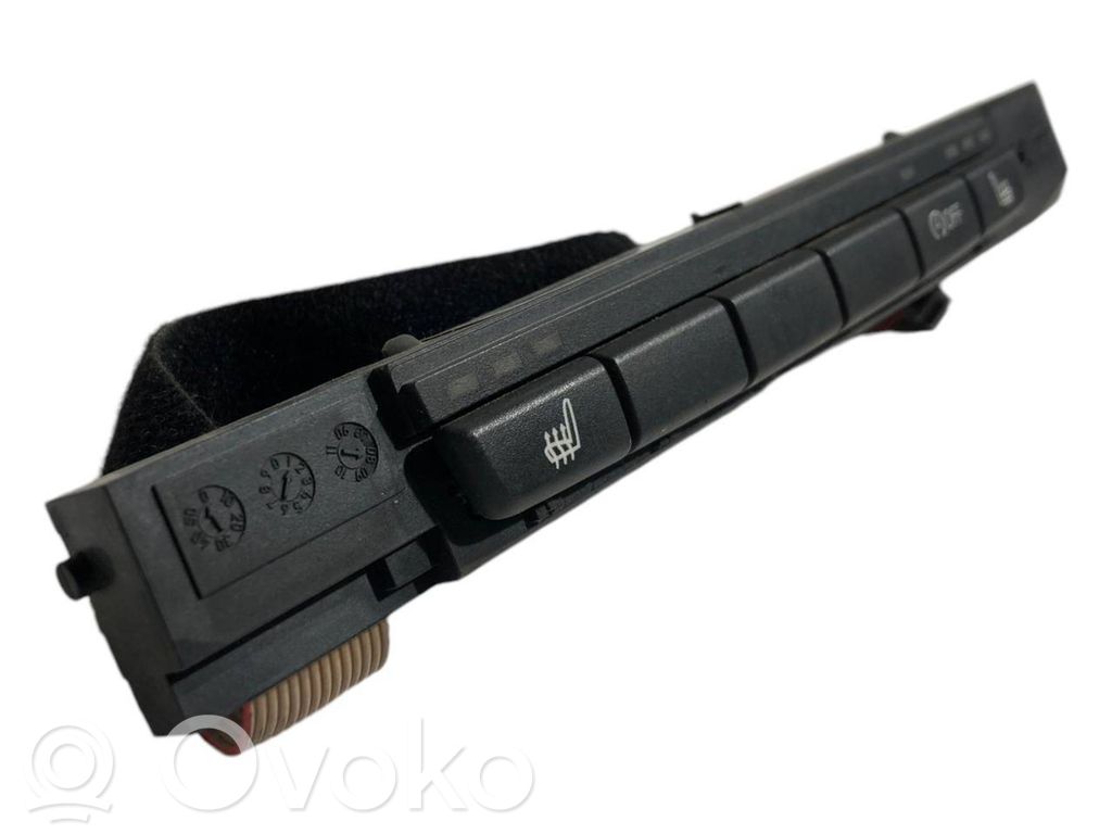 Выключатель подогрева сидений