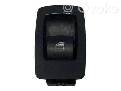 Power window switch