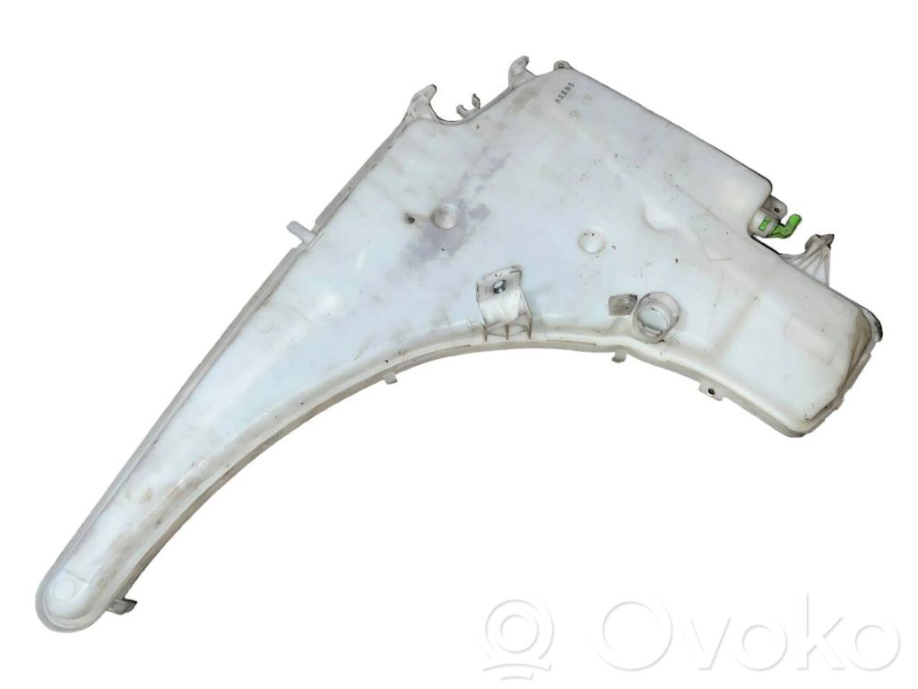 Window fluid tank