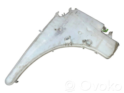 Window fluid tank