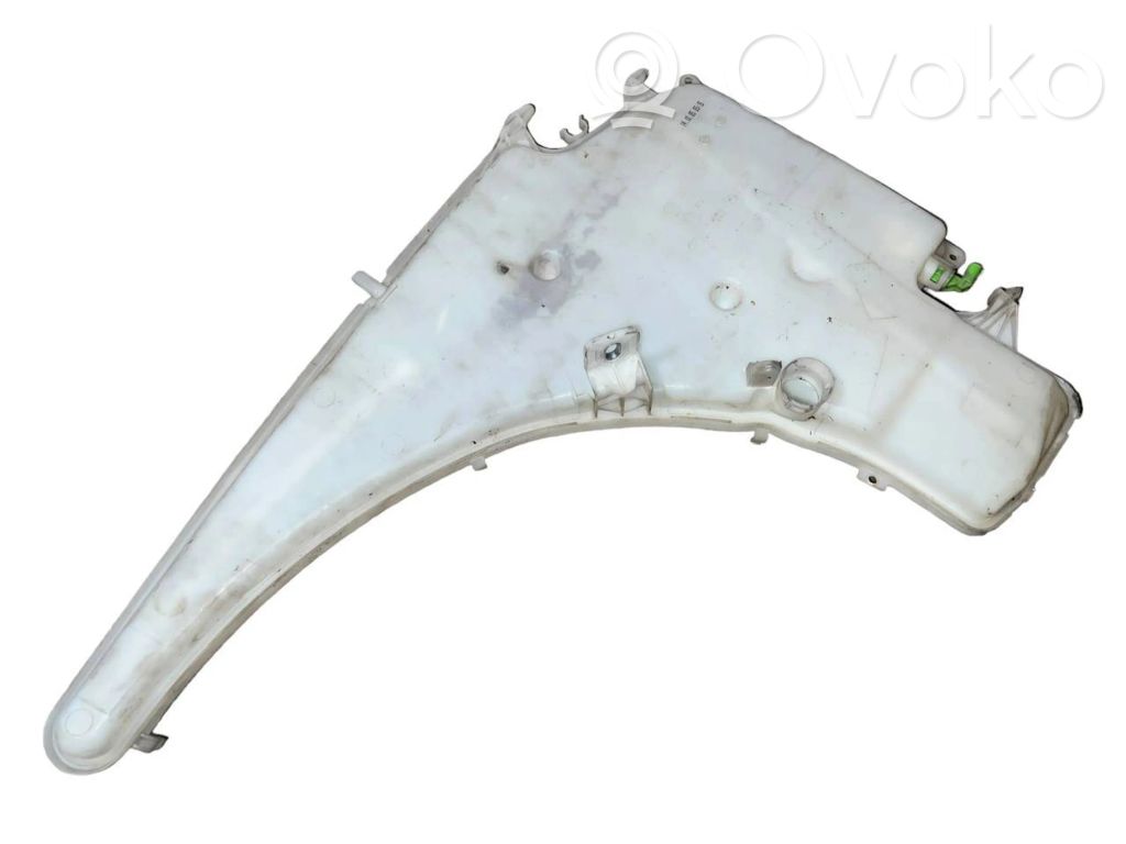 Logu šķidruma tvertne