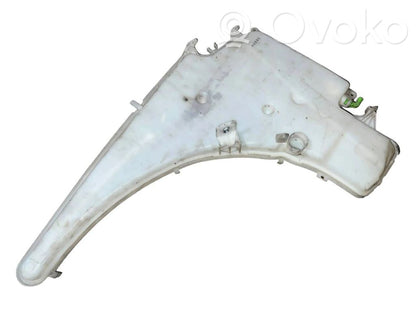 Logu šķidruma tvertne