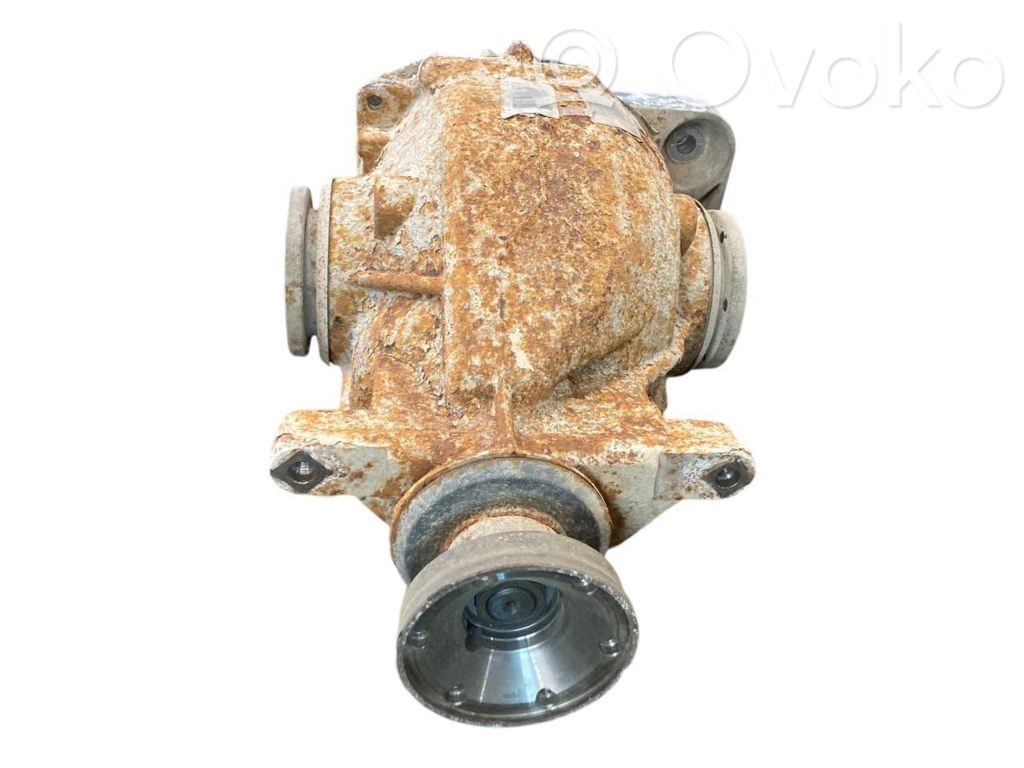 Aizmugurējais reduktors