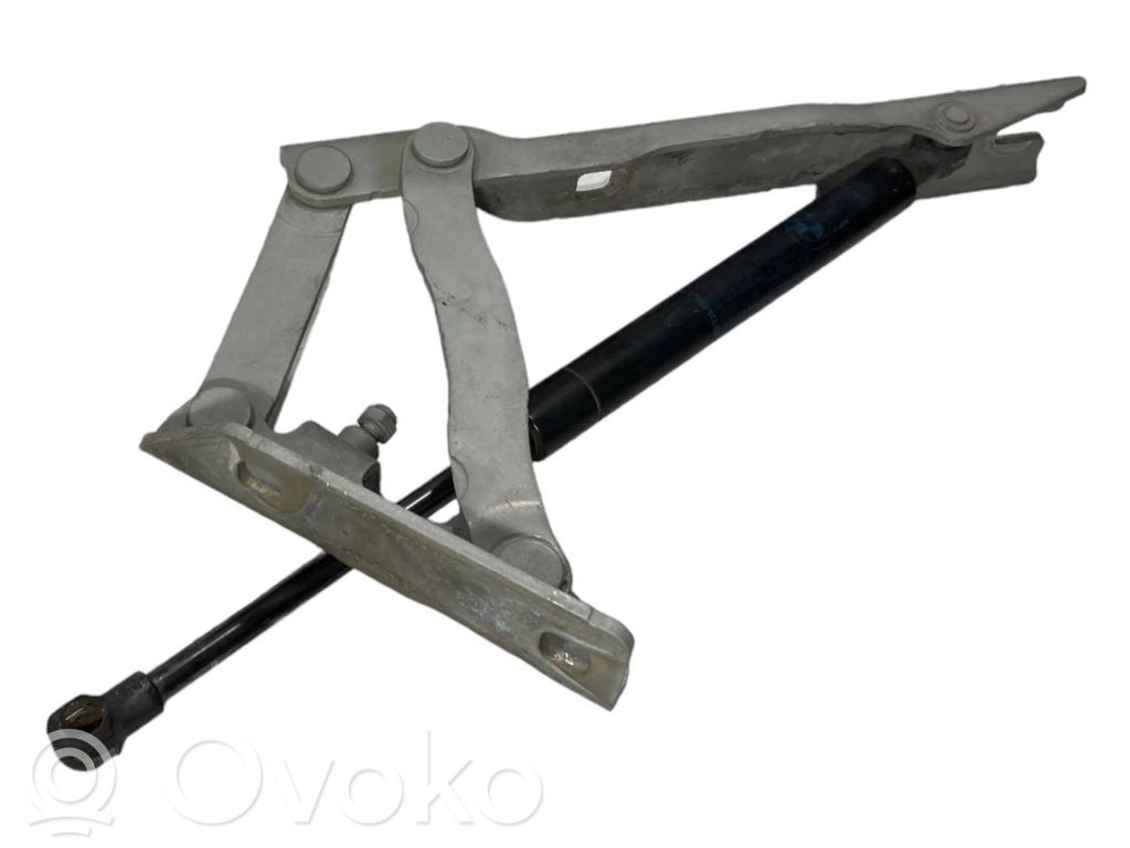 Engine hood damper