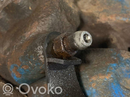 Aizmugurējais suports