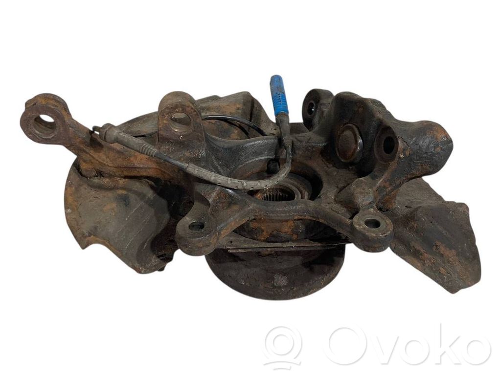 Priekšējā riteņa rumbas vārpstas šarnīrs (stupica, capfa)