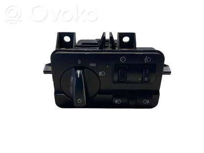 Headlight switch