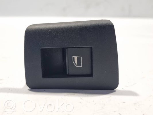 Elektrisko logu slēdzis