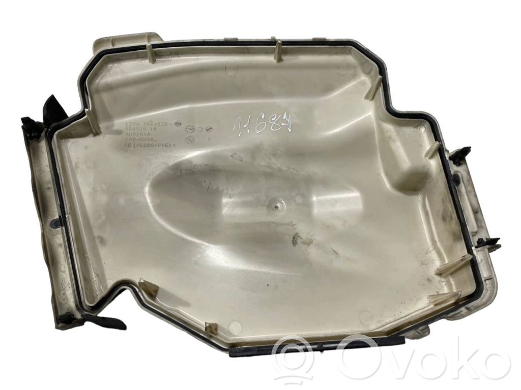 Drošinātāju Kastes vāciņš