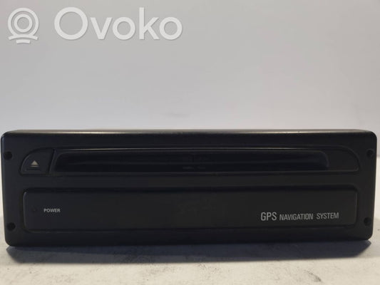 Radio / CD/DVD atskaņotājs / navigācija