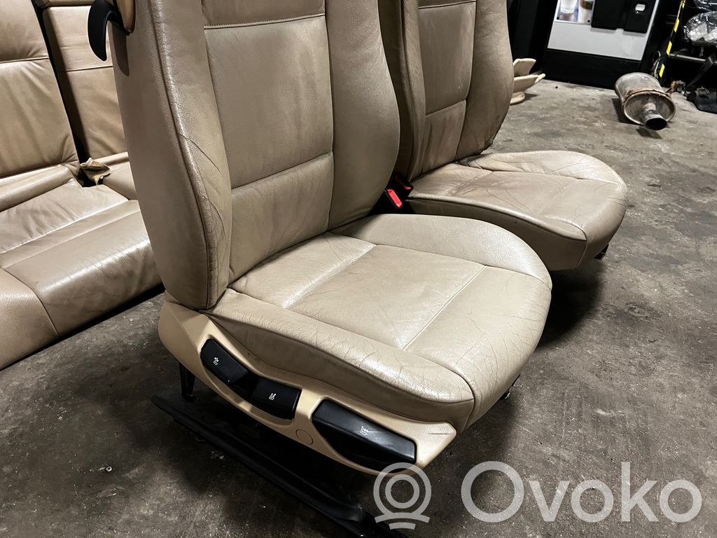 Seat and door trim set