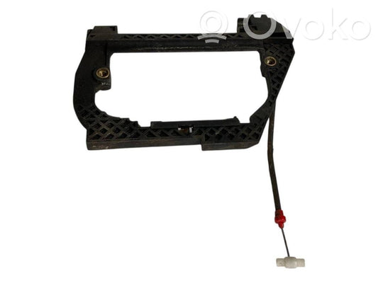 Aizmugurē turētājs / kronšteins ārējam atvēršanas rokturim