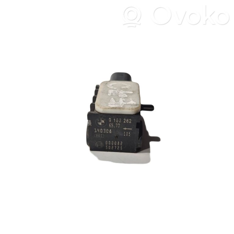 Airbag impact sensor