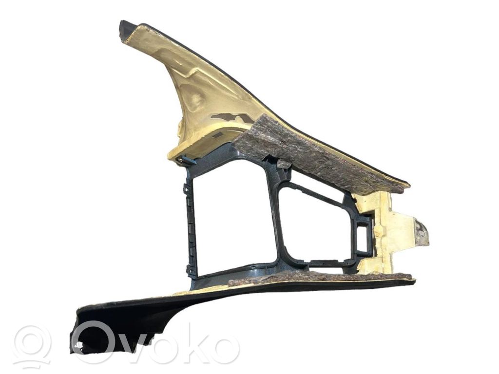 Ātrumu pārslēgšanas sviras dekoratīvā apdare (plastmasas)