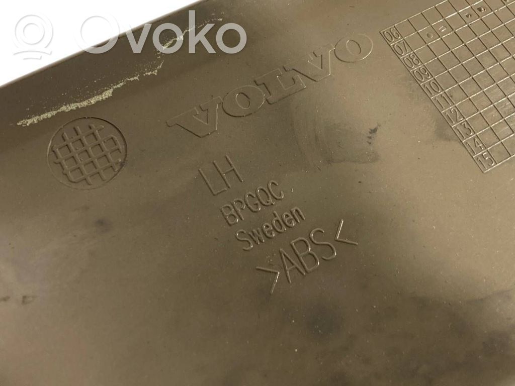 Aizmugurējā sliekšņa dekoratīvā apdare (iekšējā)